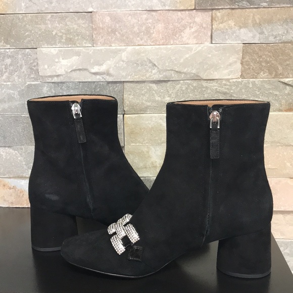 🎁 MARC JACOBS Embellished Chain Suede Block Heel Booties - Picture 3 of 8